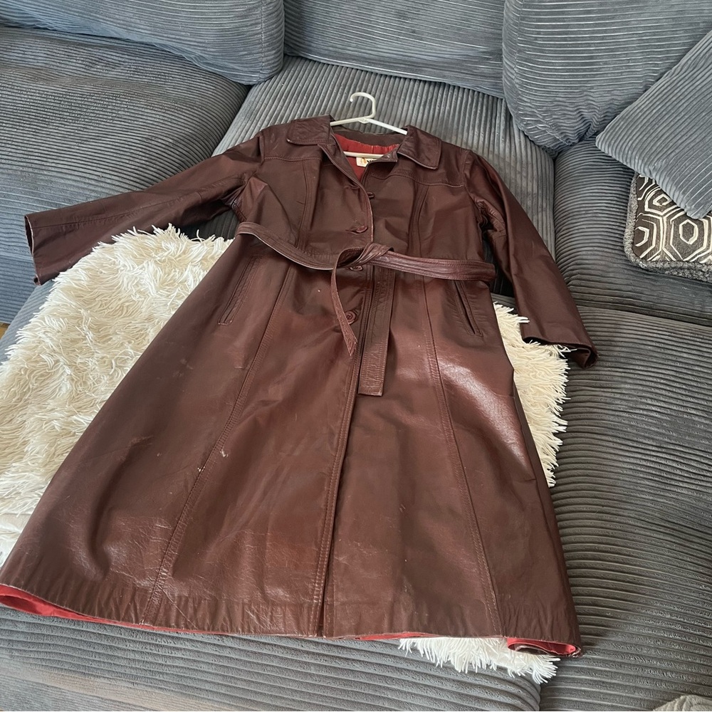 Vintage 70’s Avanti Reddish Brown Women's Trench Coat